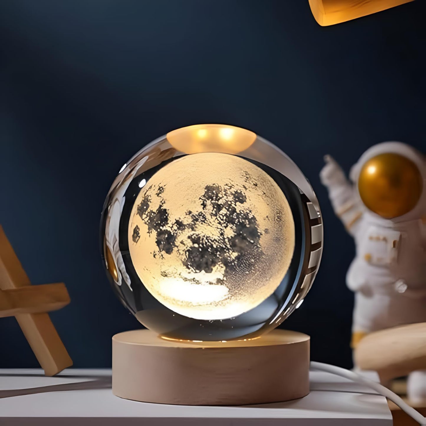 Dreamy Night Moon Lamp